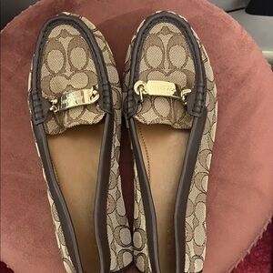 Coach Tan and Brown Signature Loafers Final price no offer the price is firm